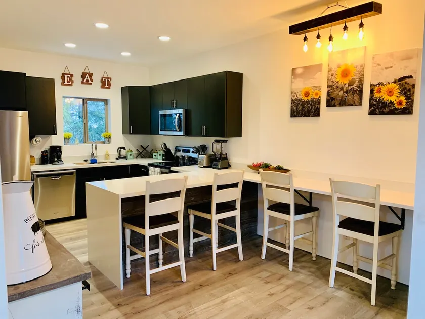 Modern Farmhouse Mountain Town Retreat - Image 1