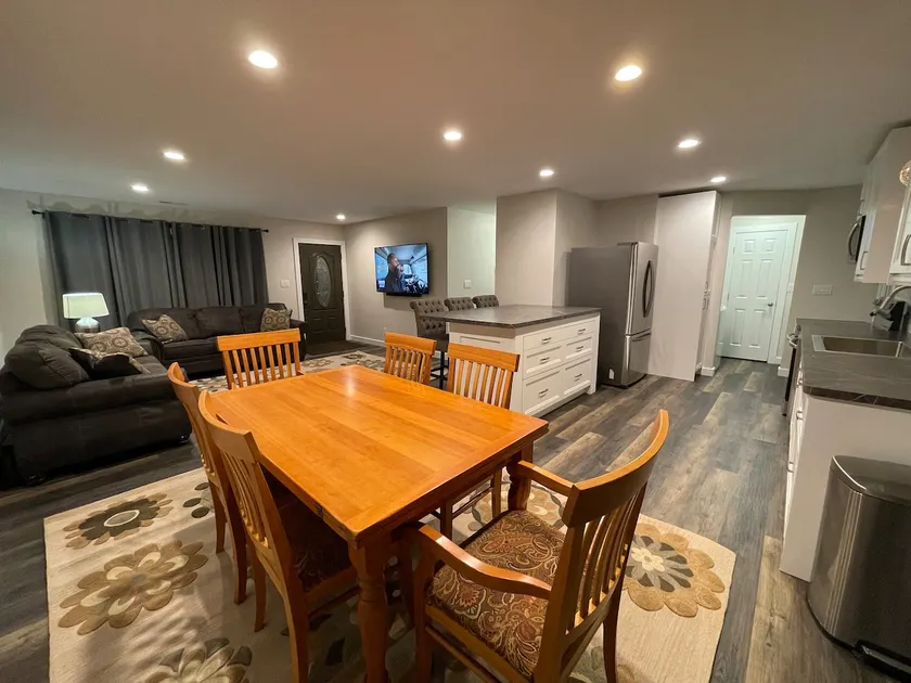 NEW, Super Comfortable Ranch! - Image 1