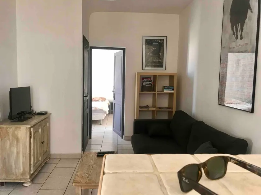 Apartment facing the Arènes - Image 1