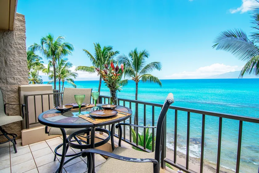 Ka'anapali Oceanfront 1BR w/ Dream-views & AC! - Image 1