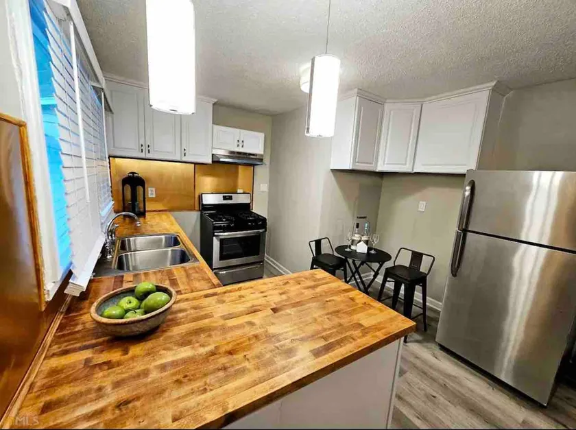 *Elegant ATL Home Near Airport* 2 - Image 1