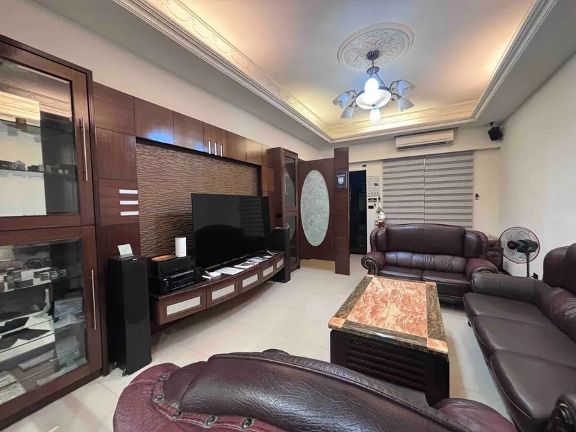 Arena/World Games/Xin Zuoying/High Speed Rail Station/Private Building/Three Bedrooms and Two Bathrooms/Free Parking/Long Stay/Self Check-in - Image 1