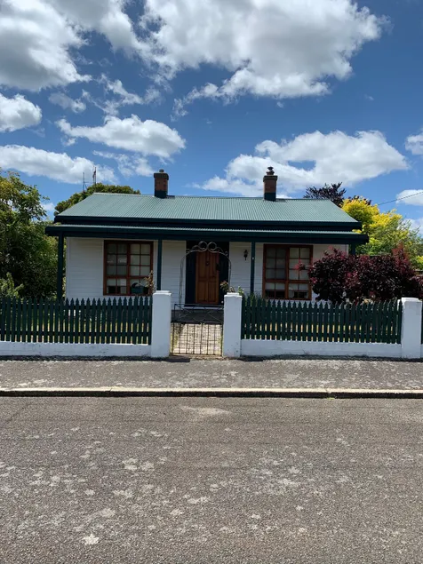 Much Loved Period Cottage - Image 1