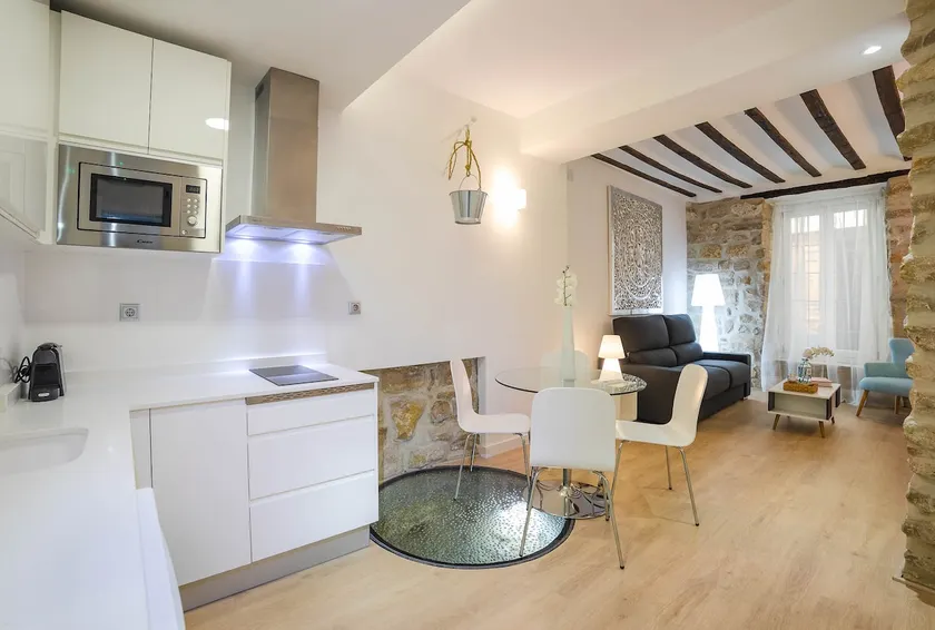 Boutique apartments in Úbeda - Image 1
