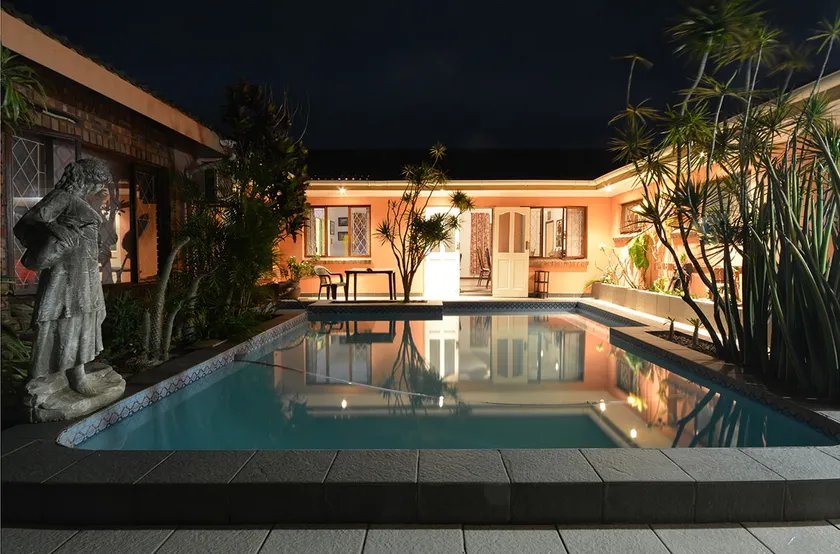57 Pelican Street - Image 1