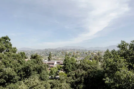 Guest Suite in South Pasadena with Mountain Views - Image 1