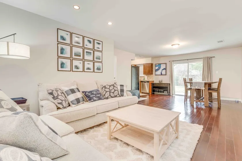 Richardson Creekside Retreat - Image 1
