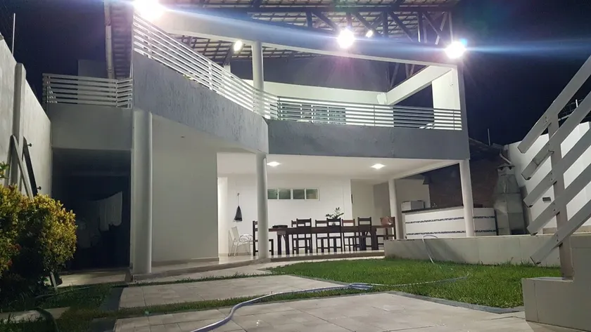 House right on the sand of Lucena beach. Excellent - Image 1