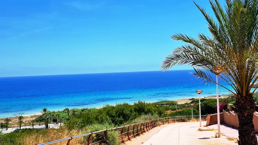 Sun, sea & 160 m² terrace • Wi-Fi - Image 1