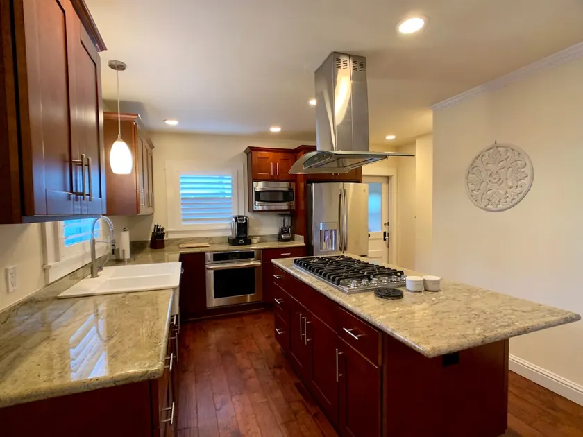 Orange Blossom Cottage - Image 1