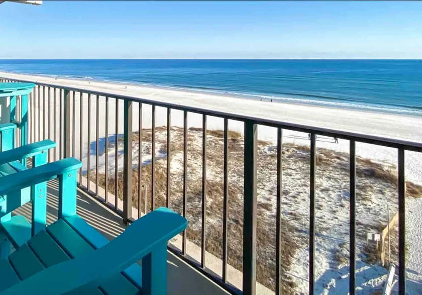 Beachfront - Amazing Location - Spectacular Views! - Image 1
