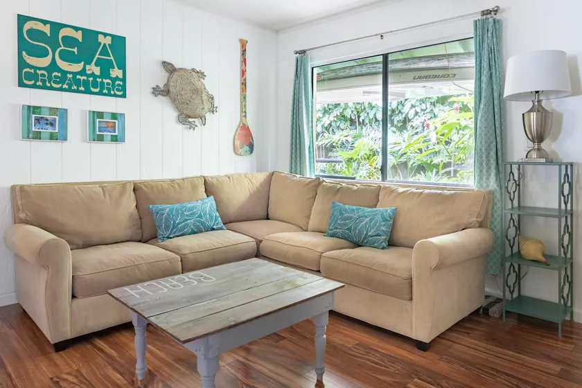 Live Like a Local; near Coffee, Road to Hana and Haleakala - Image 1