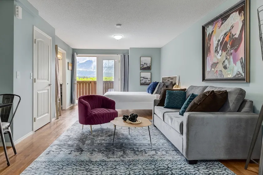 Stunning Mountain View Cozy Studio for Small Grp - Image 1