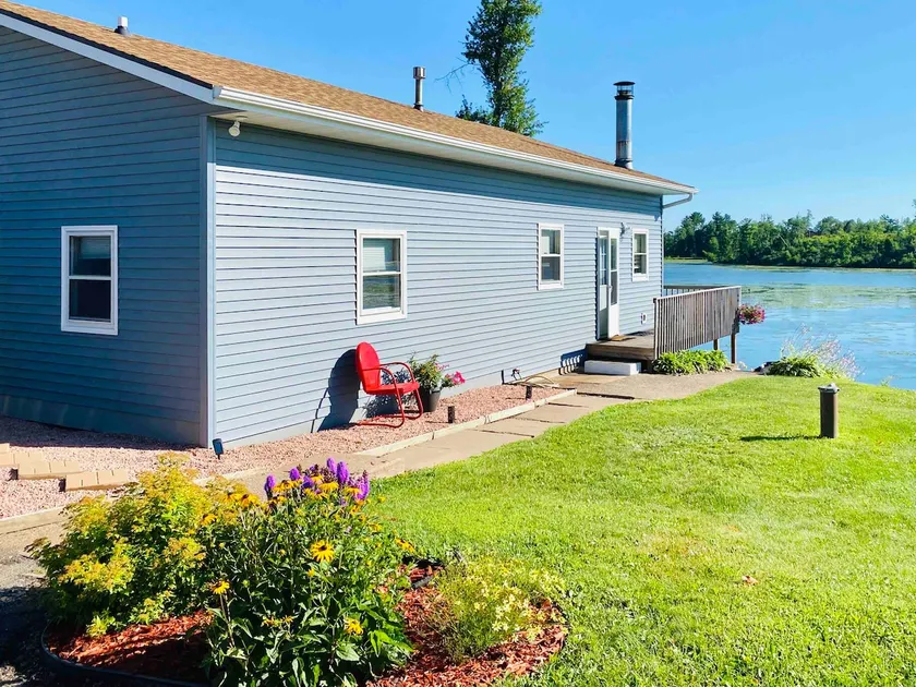 Chetek Chain of Lakes Cabin Escape - Image 1