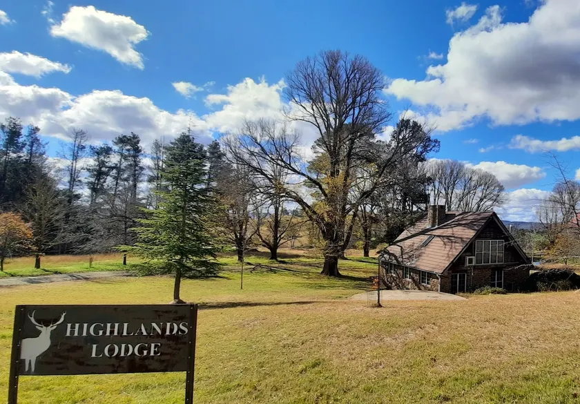 Highlands Lodge - Image 1