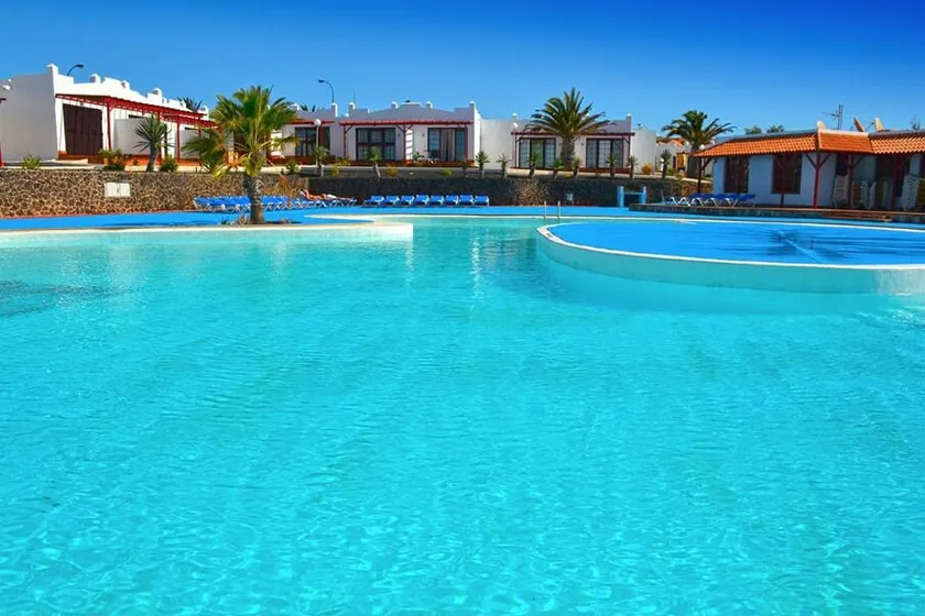 Townhouse with FIBER OPTICS in CALETA DE FUSTE - Image 1