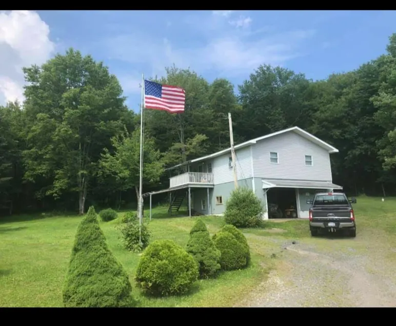Pap Pap and GaGa's Camp - Image 1