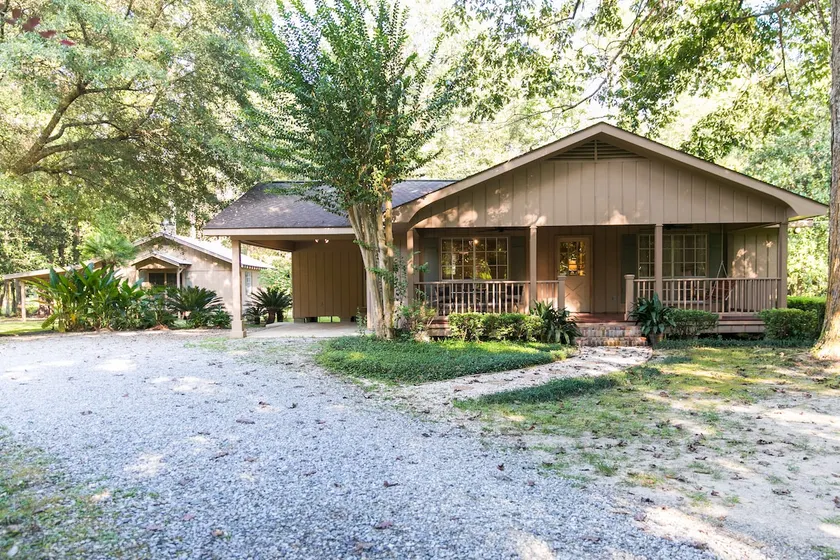 Cozy Cottage on Little Tehfuncte River - Image 1
