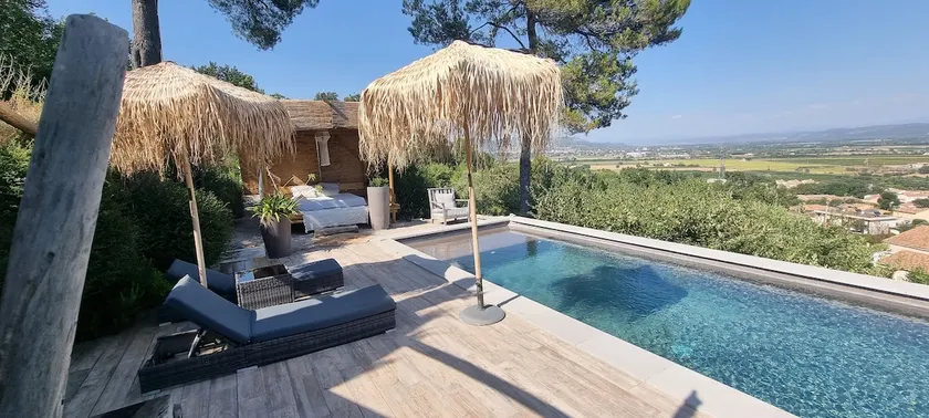 Little slice of heaven with great view - Image 1