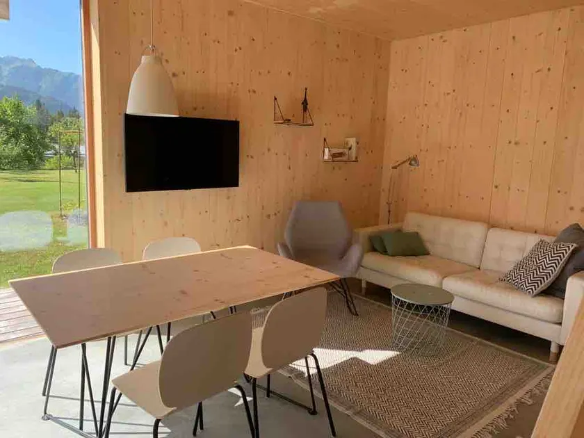 Modern & Homely Nature-Apartemt - Image 1
