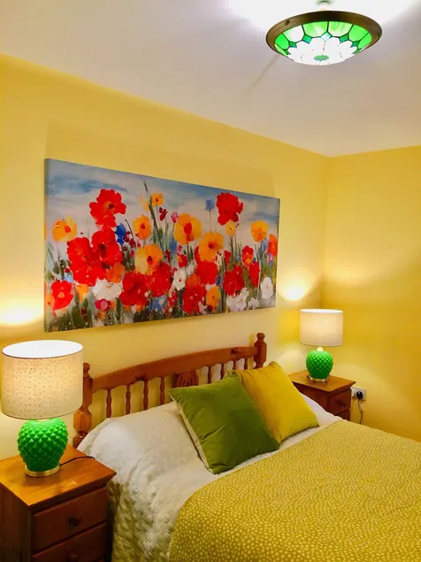Spacious home in the heart of Ennis - Image 1