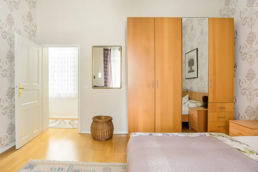 Romantic Apartment with Balcony, Heart of B-Baden - Image 1