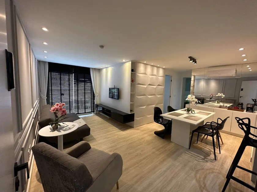 Perfect 2 bedroom apartment in the best Location - Image 1