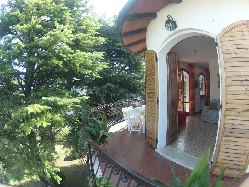 La Casetta Sul Lago – Garda Holiday Apartment - Image 1