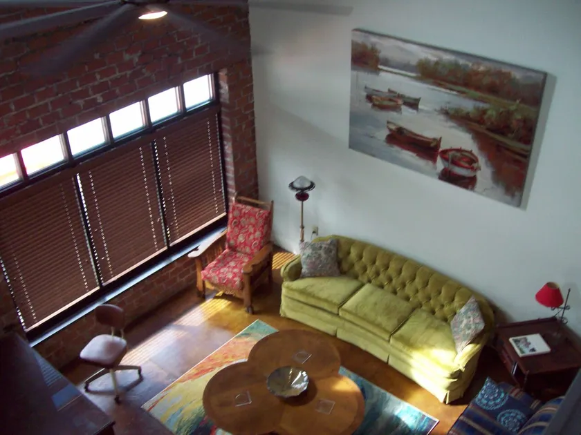 Large Unique Ground Floor Loft with Parking #1 - Image 1