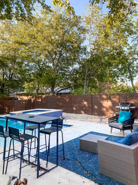 Austin Oasis with pool - Image 1