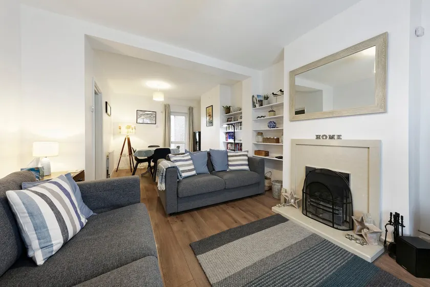 Pepperpot Cottage - Image 1