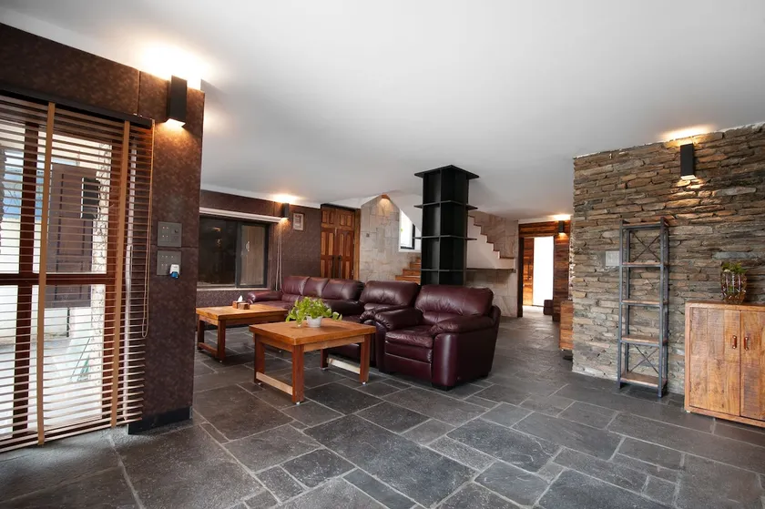 luxury home II - Image 1