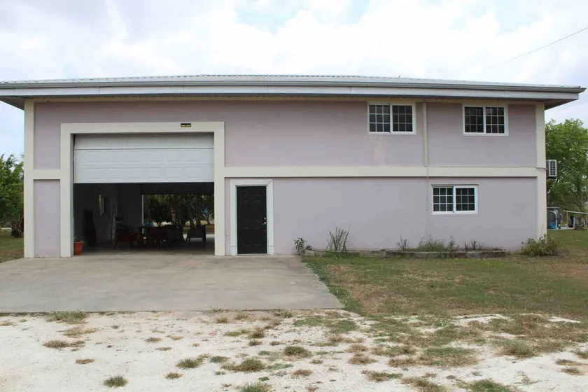 Amazing 2B/1B in Spanish Lookout - Image 1