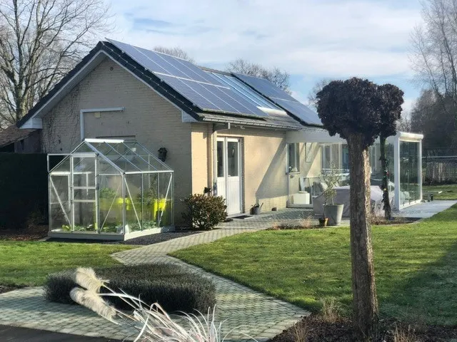 ”Limburg hospitality in a separate home” - Image 1