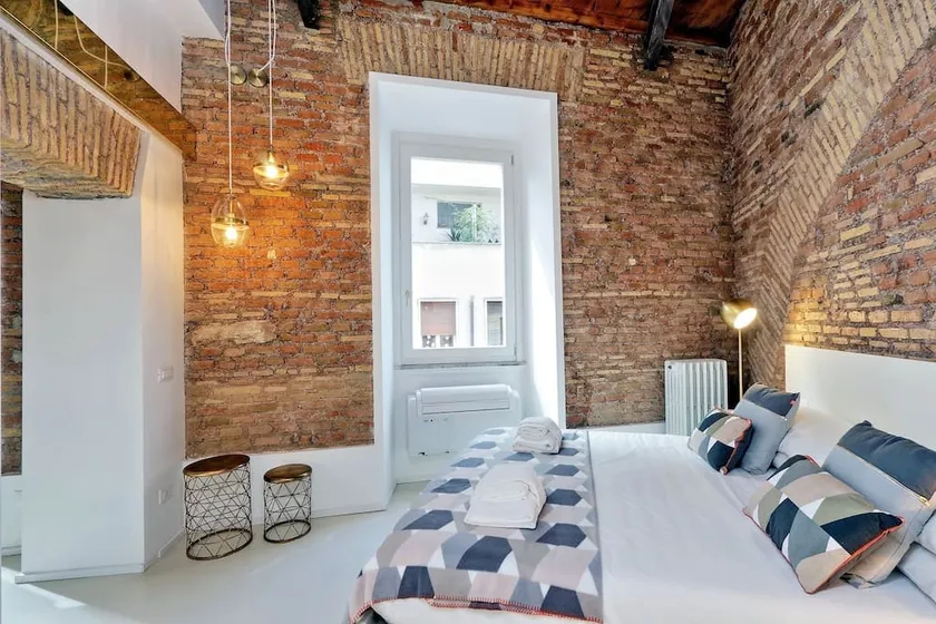 FANTASTIC FLAT NEAR VATICANO AND PIAZZA NAVONA - Image 1