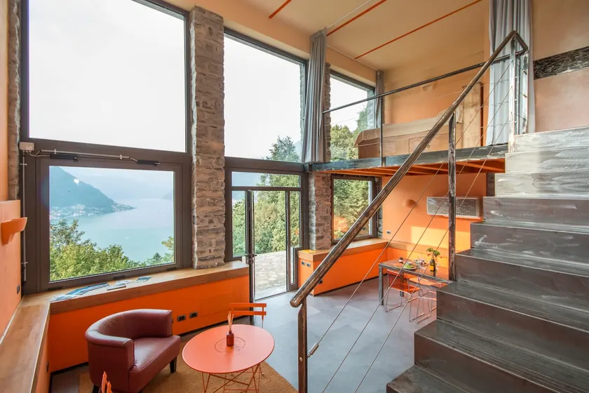 The Orange home! Private parking - Image 1
