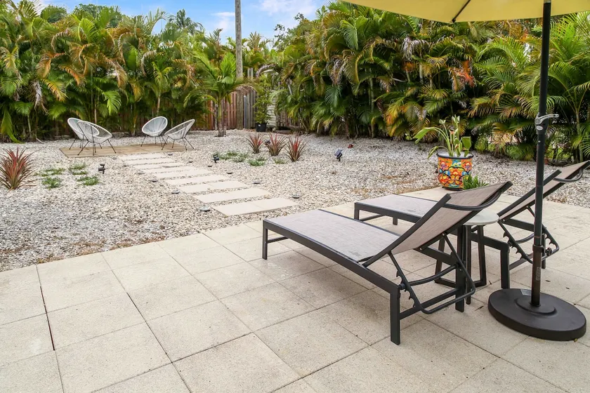 [escape to paradise] siesta key beach getaway - Image 1