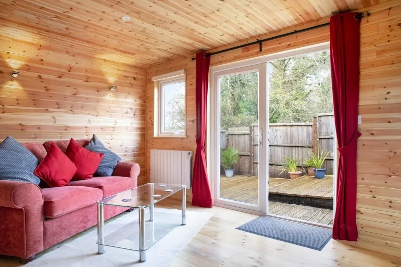 Leotie - cozy peaceful cabin with free parking - Image 1