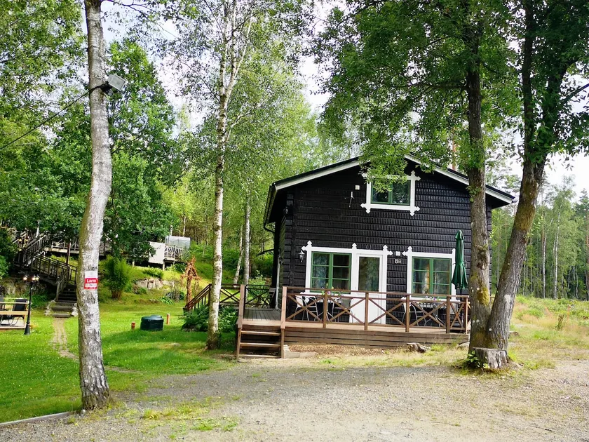 Lake cottage 8 B - Image 1