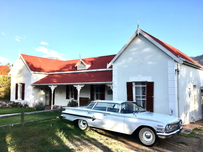 John Montagu Accommodation - Image 1