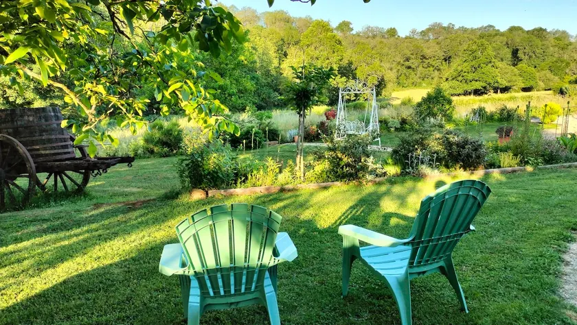 Charming house in the heart of nature. - Image 1