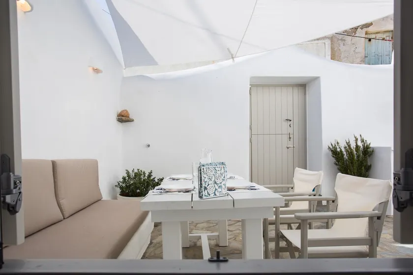 Hidden Gem, Authentic island house in Paros - Image 1