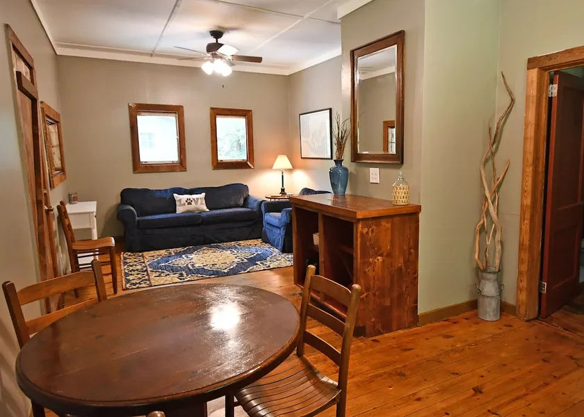 Rabun Cabin at Bleu Canoe Campground - Image 1
