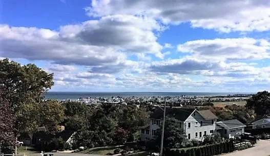 ”On-top-of-the-world” breathtaking views! - Image 1