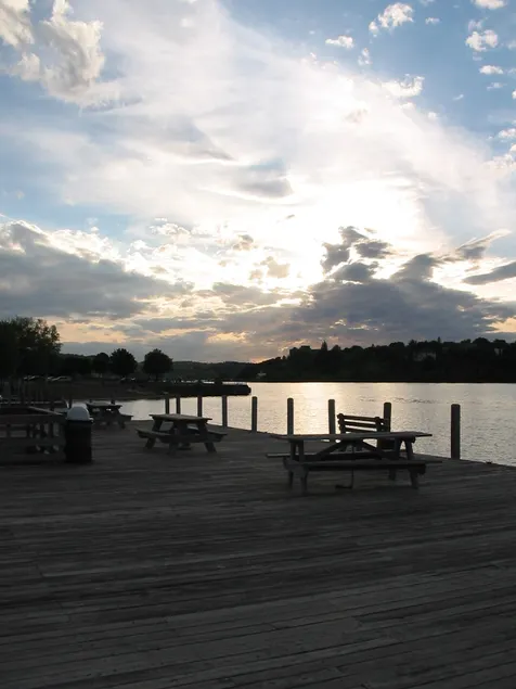 Waterfront in Houghton - Image 1