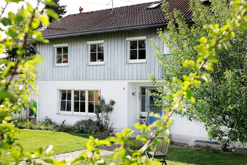 Falkenweg vacation home: Idyllic cottage with large garden - Image 1