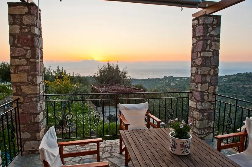 Dreamers Santova Villa-Kalamata - Image 1