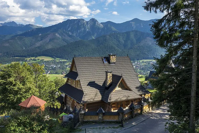 Willa Irena with Zakopane Soul - Image 1