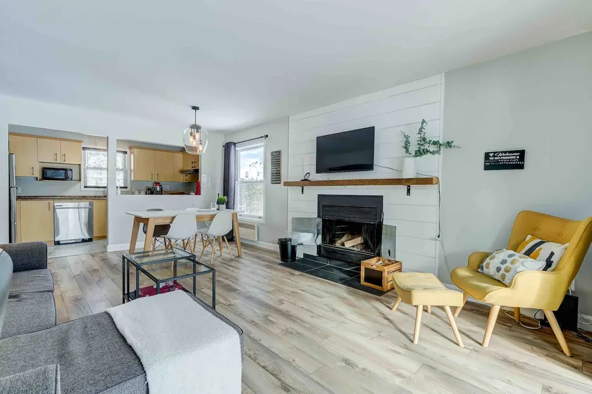 🌼🌿OhMagog 1.0 🌿🌼 Condo ❤️ in Magog / King bed - Image 1