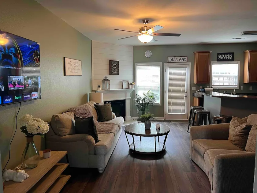 Cozy 3 bedrooms/chateau elan area/road Atlanta - Image 1